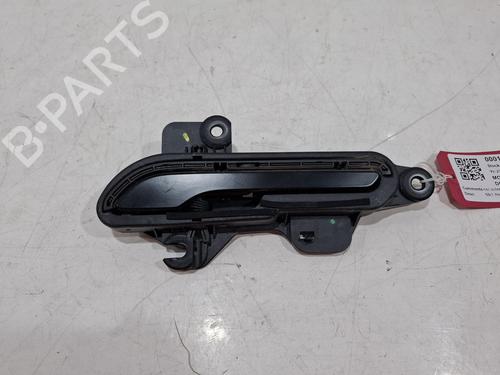rear-left-exterior-door-handle-tesla-model-y-5yjy-2019-39267136 main image