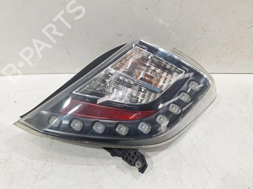 Højre baglygte TOYOTA YARIS (_P13_) 1.5 Hybrid (NHP130_, NHP130) (101 hp) 31879087