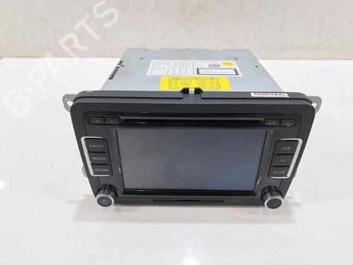 Used Radio VW GOLF VI (5K1) 1.4 TSI (122 hp) 33035317