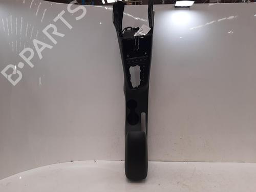 Used Middle console Middle console 37072468 37072468