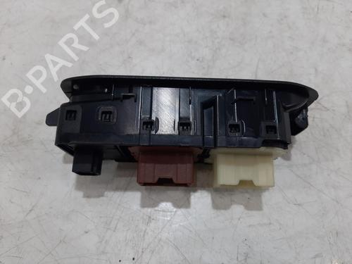 Switch DACIA DUSTER (HM_) 1.3 TCe 130 (HMMF) | BP32529468I30