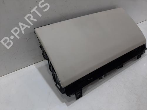 Glove box LAND ROVER RANGE ROVER IV (L405) 4.4 SDV8 4x4 | BP30179996C95