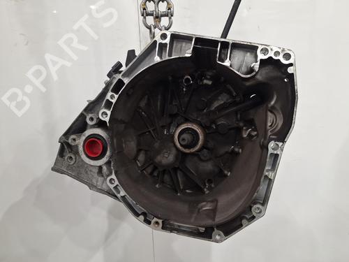 gearbox-nissan-juke-f16_-2019-31903653 main image