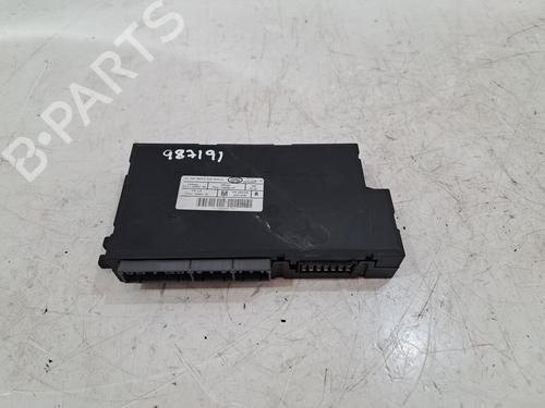 control-unit-land-rover-range-rover-iv-l405-2012-2013-2014-2015-2016-2017-2018-2019-2020-2021-37717902 main image
