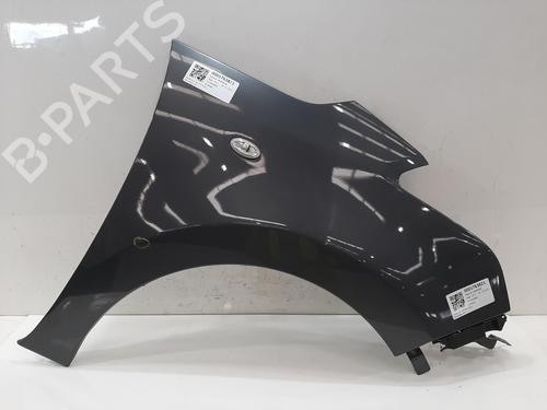 Used Right front fenders Right front fenders 37034238 37034238