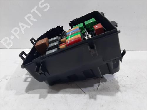 Fuse box VAUXHALL CORSA Mk V (F) 1.2 | BP38015371E1 - Image 3