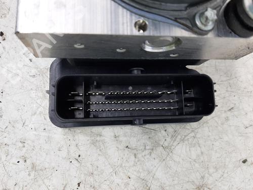 Brake master cylinder PEUGEOT 2008 II (UD_, US_, UY_, UJ_, UR_, UC_) e-2008 (UKZKXZ) | BP26787876M77 