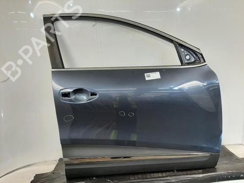 right-front-door-renault-kadjar-ha_-hl_-2015-38446630 main image