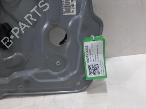 Front right window mechanism NISSAN QASHQAI I (J10, NJ10) 2.0 dCi All-wheel Drive | BP29742242C23 
