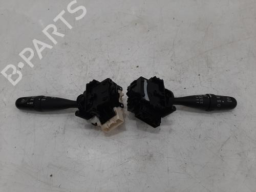 Used Switch SUZUKI GRAND VITARA II (JT, TE, TD) 1.6 All-wheel Drive (JB416) (106 hp) 26848017