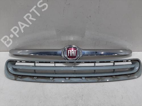 Used Grille FIAT 500L (351_, 352_) 1.3 D Multijet (199LXY1A, 199LXY11) (84 hp) 29988596