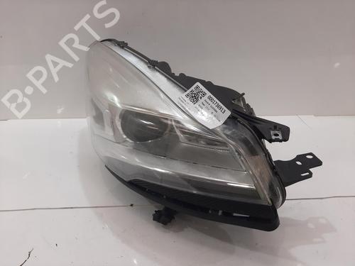 Højre forlygte Højre forlygte FORD KUGA II (DM2) 2.0 TDCi 4x4 (163 hp) 36403514 36403514