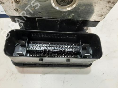 ABS pump VOLVO V40 Hatchback (525) D4 | BP30896950M43