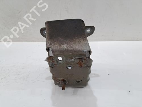 Traversa paraurti posteriore NISSAN PULSAR Hatchback (C13) 1.2 DIG-T (115 hp) 31209169