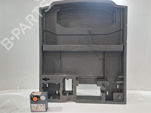 Suelo del maletero Suelo del maletero JAGUAR I-PACE (X590) EV400 AWD (400 hp) 34038114 34038114