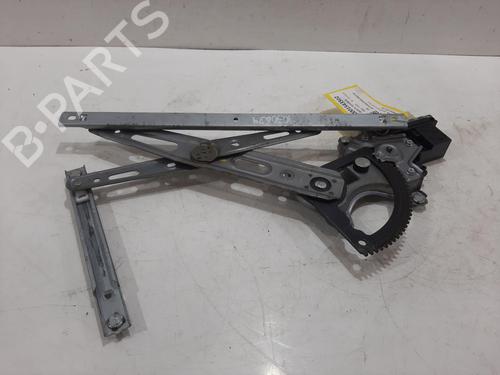 Alzavetro anteriore destra HYUNDAI i20 I (PB, PBT) 1.4 (101 hp) 29945908