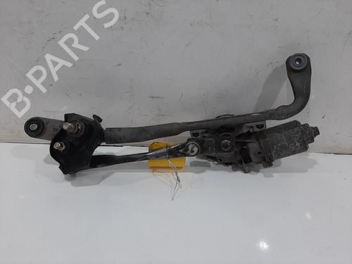 Used Front wiper motor TOYOTA YARIS (_P13_) 1.0 (KSP130_, KSP130) (69 hp) 30095115