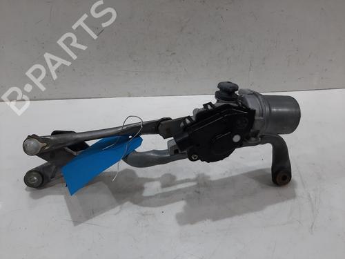 Used Front wiper motor TOYOTA YARIS (_P13_) 1.3 (NSP130_, NSP130) (99 hp) 31009565