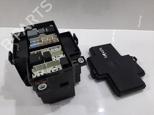 fuse-box-jaguar-i-pace-x590-2018-34101158 main image