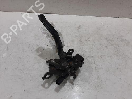 hood-lock-toyota-prius-plus-_w4_-2011-32270169 main image