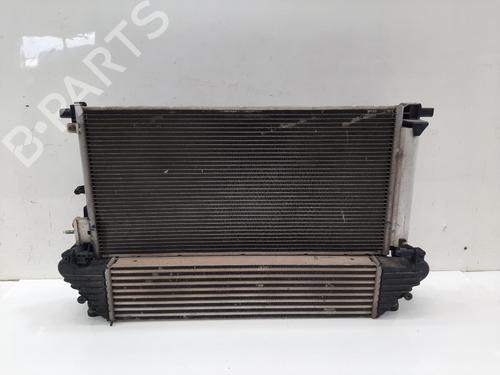 Used Radiator set Radiator set 37072457 37072457