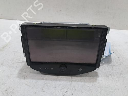 Autoradio VAUXHALL CORSA Mk IV (E) (X15) 1.4 (90 hp) 30496524