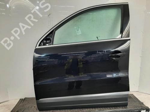 Used Left front door Left front door 38447514 38447514