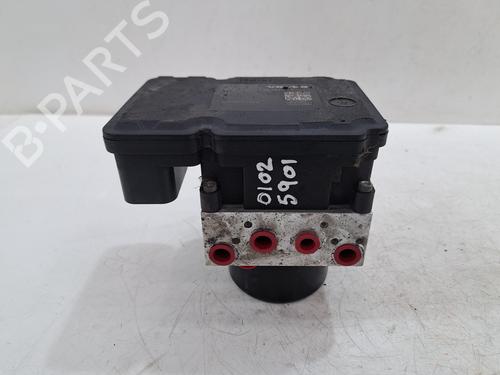 Used ABS pump VOLVO V40 Hatchback (525) D2 (114 hp) 29112294