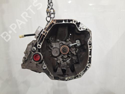 Getriebe für RENAULT CAPTUR I (J5_, H5_) 1.5 dCi 90 (J5N4, J5M5, J5MW, J5M6, J5AL, J5AJ) (90 hp) 31361737