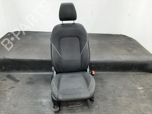 Used Right front seat Right front seat 26818681 26818681