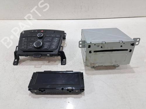 Sistema audio VAUXHALL ZAFIRA Mk III (P12) 2.0 CDTi (75) (165 hp) 30928017