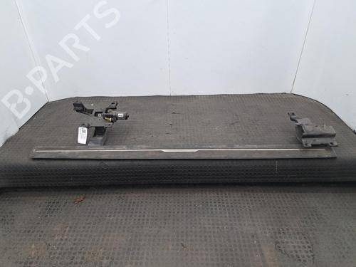 Trinbræt Trinbræt LAND ROVER RANGE ROVER IV (L405) 4.4 SDV8 4x4 (340 hp) 33242057 33242057