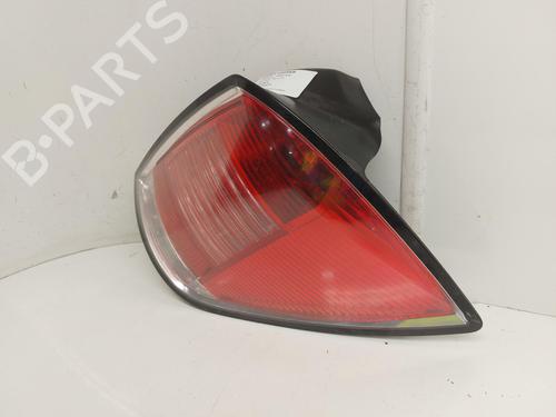 Right taillight VAUXHALL ASTRA Mk V (H) Estate (A04) 1.8 (L35) | BP26750612C35 