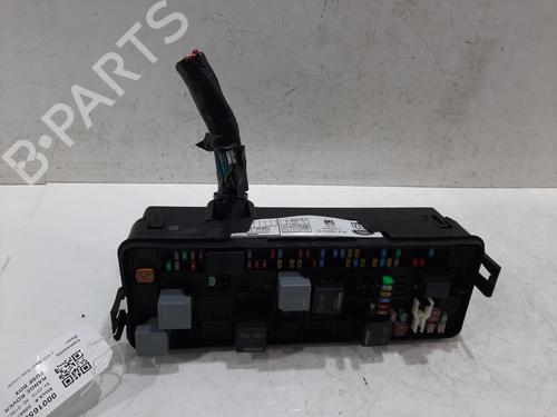 Used Fuse box Fuse box LAND ROVER RANGE ROVER IV (L405) 4.4 SDV8 4x4 (340 hp) 33179524 33179524