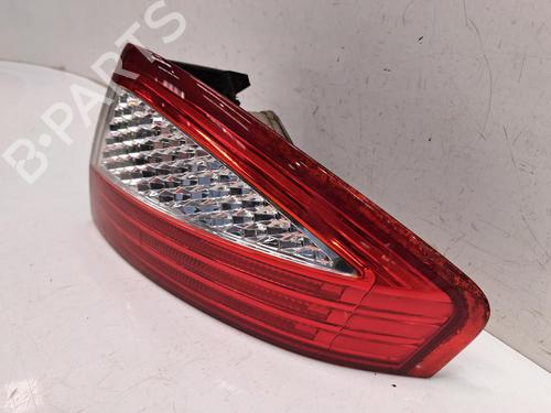 Used Right taillight FORD MONDEO IV (BA7) 2.2 TDCi (175 hp) 27225475
