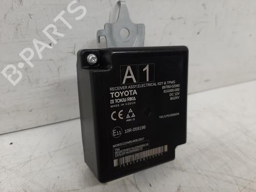 Control unit TOYOTA COROLLA Hatchback (_E21_, _EA1_, _EH1_) 1.8 Hybrid (ZWE211) | BP26834818M11 - Image 2