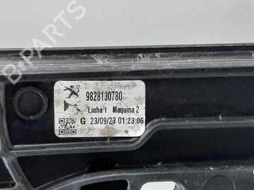 Front left window mechanism PEUGEOT 2008 II (UD_, US_, UY_, UJ_, UR_, UC_) 1.2 PureTech 130 (USHNS, URHNS) | BP26777407C22 