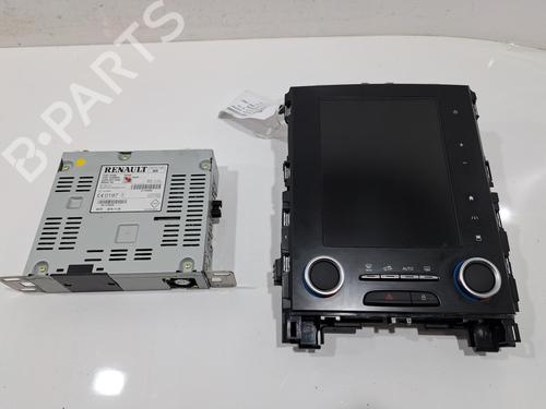 Used Electronic module RENAULT MEGANE IV Hatchback (B9A/M/N_) 1.5 dCi 110 (B9A3) (110 hp) 30304219