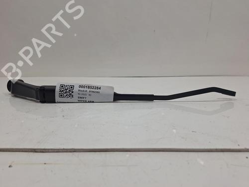 Used Front windshield wiper arm Front windshield wiper arm SUZUKI SWIFT VI (ZD_, ZC_) 1.2 VVT Hybrid (ZCEDS, AOL312) (83 hp) 39983246 39983246