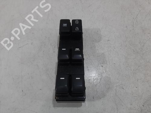 Interruttore KIA SPORTAGE III (SL) 2.0 CRDi AWD (136 hp) 31999810