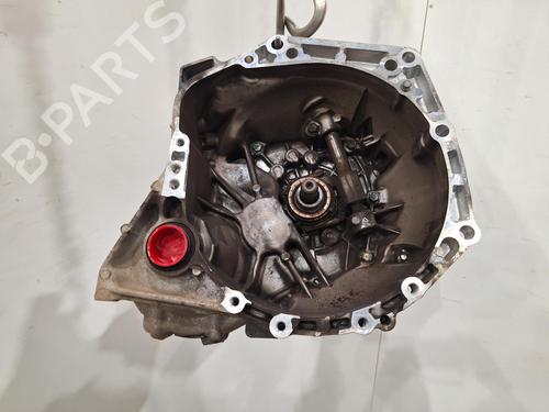 gearbox-toyota-aygo-_b4_-2014-36662496 main image