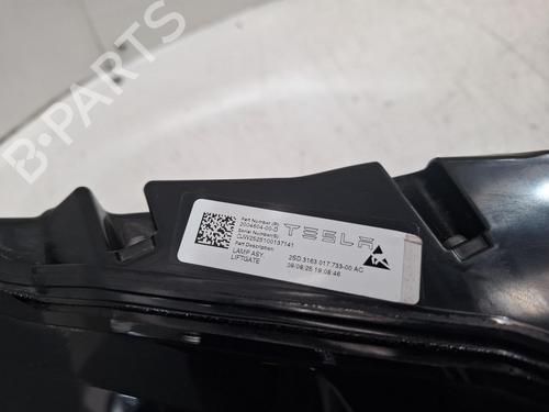 Centralt baglys TESLA MODEL Y (5YJY) Long Range All-wheel Drive | BP39432981I39 - Image 2