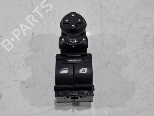 Used Right front window switch Right front window switch PEUGEOT 208 I (CA_, CC_) 1.6 GTi (200 hp) 40047195 40047195
