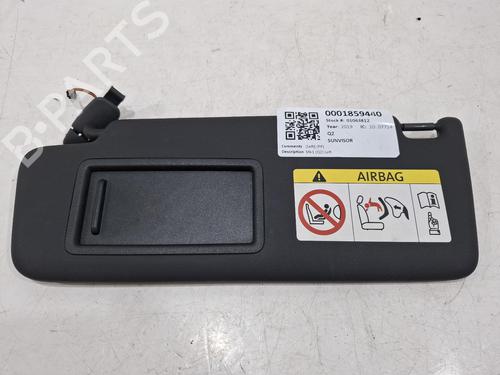 left-sun-visor-audi-q2-gab-gag-2016-40040358 main image