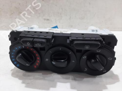 Used Climate control Climate control VAUXHALL CORSA Mk IV (E) (X15) 1.2 (69 hp) 33435834 33435834