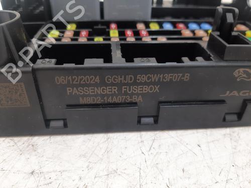 Fuse box LAND ROVER RANGE ROVER EVOQUE (L551) 2.0 D200 MHEV 4x4 | BP32851276E1 - Image 4