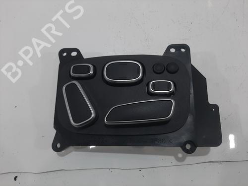 Used Electronic module LAND ROVER RANGE ROVER IV (L405) 3.0 SDV6 Hybrid 4x4 (340 hp) 30533093