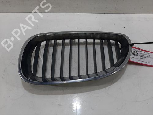 Used Grille BMW 5 Touring (E61) 520 d (163 hp) 30756803