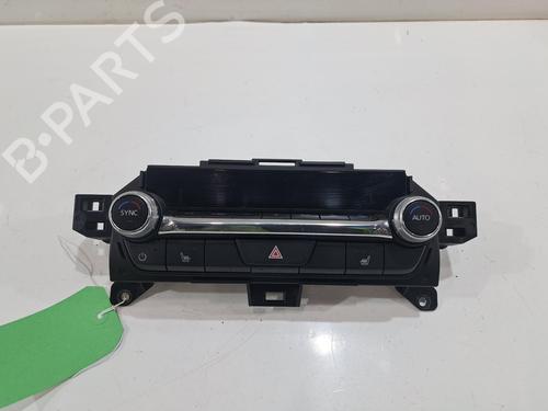 Used Climate control Climate control MAZDA 3 Hatchback (BP) 2.5 e-SKYACTIV-G (BP5H) (140 hp) 34733420 34733420