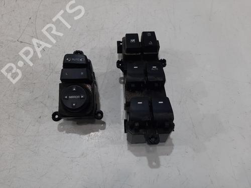 Used Switch HYUNDAI TUCSON (TL, TLE) 1.7 CRDi (116 hp) 31999604